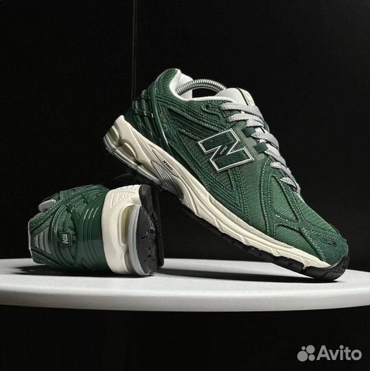 Кроссовки New Balance 1906R green