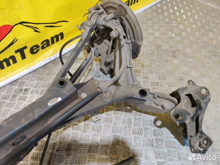 Балка подвески задняя Mini Countryman R60 N18B16