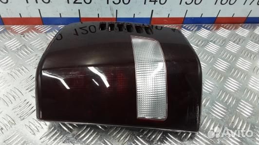 Фонарь задний правый jeep grand cherokee WJ (OSE12