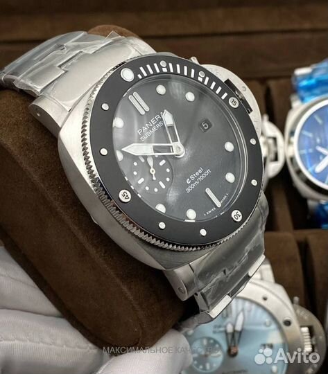 Массивные мужские часы Panerai Submersible