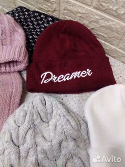 Шапки и шарфы женские пакетом