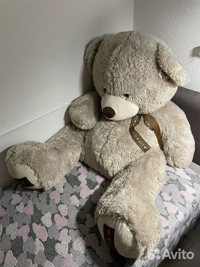 Плюшевый медведь