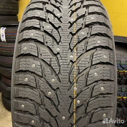 Ikon Tyres Autograph Ice 9 SUV 265/45 R21 T