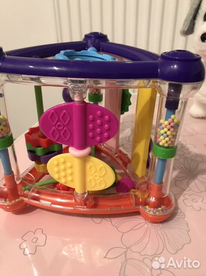 Игрушка развивающая для малышей