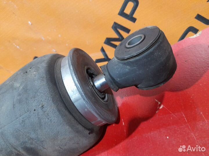 Пневмоподушка кабины задняя Volvo Fh13 D13B 440