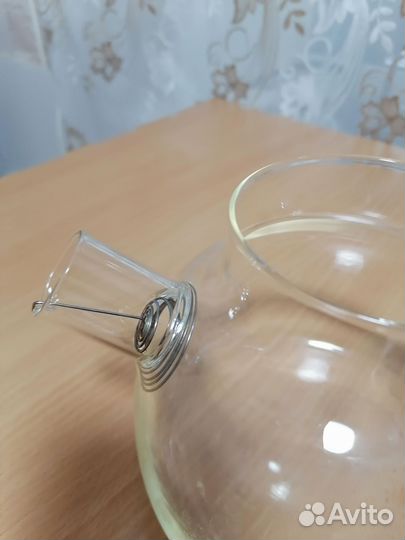 Чайник и графин для воды или сока