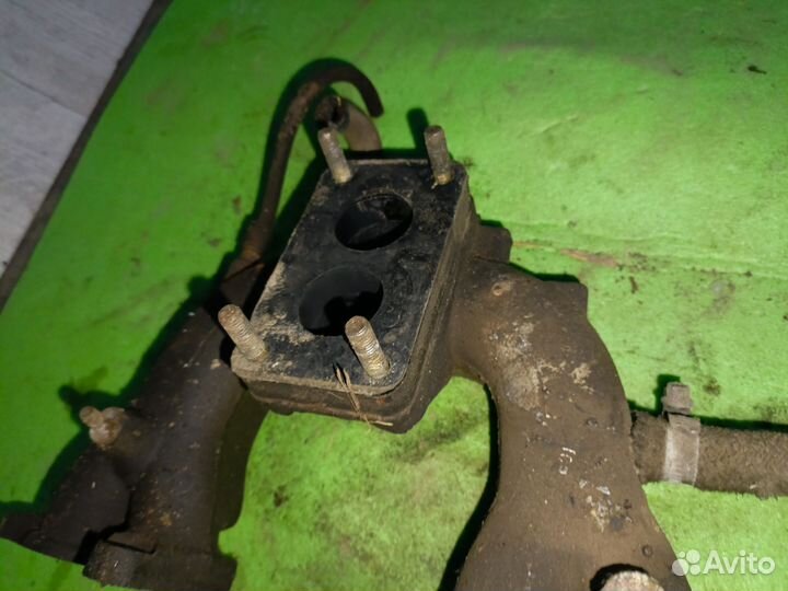 Впускной коллектор ваз 1,5 8 клапанный под карб