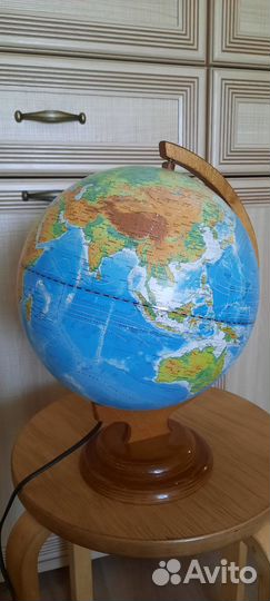 Глобус Земли физический с LED-подсветкой