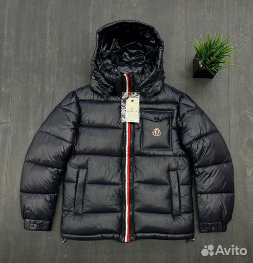 Пуховик Moncler