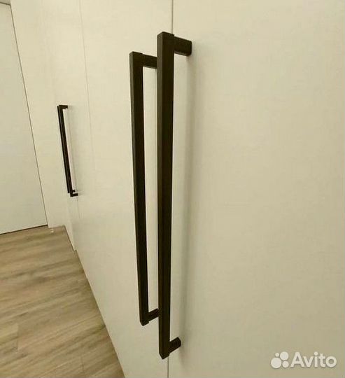 Шкаф распашной в стиле IKEA