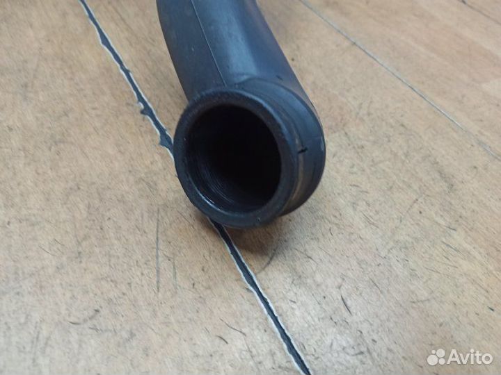 Патрубок интеркулера Opel Astra H Z17DTH 2005