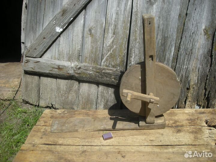 Точило старинное деревянное скально самовывоз