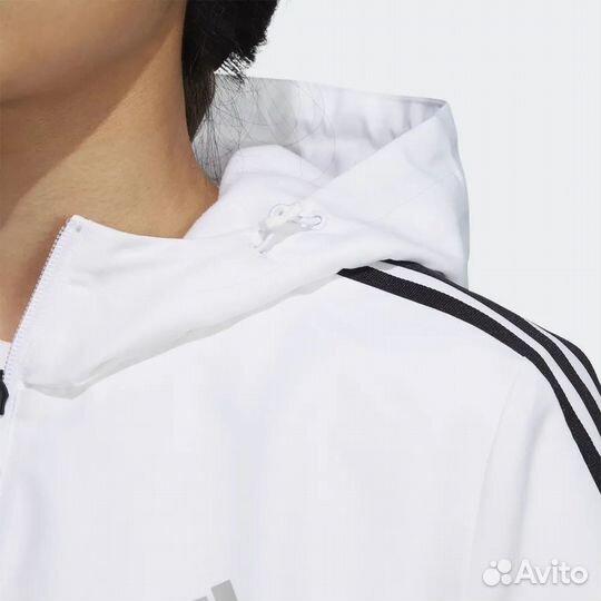 Новая куртка adidas Sportswear Long Wv Jkt,р.48-50