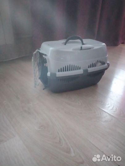 Переноска для животных пластиковая