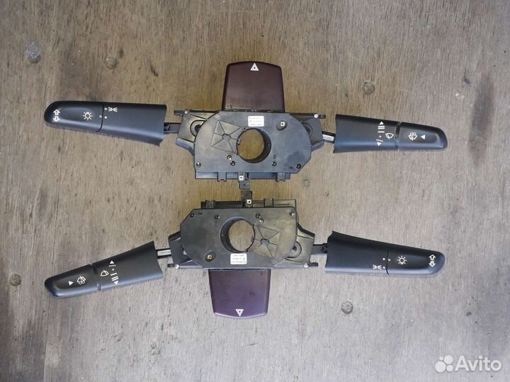 Подрулевой переключатель