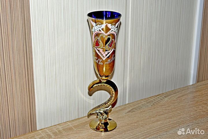 Бокалы для творчества (2 разных предложения)