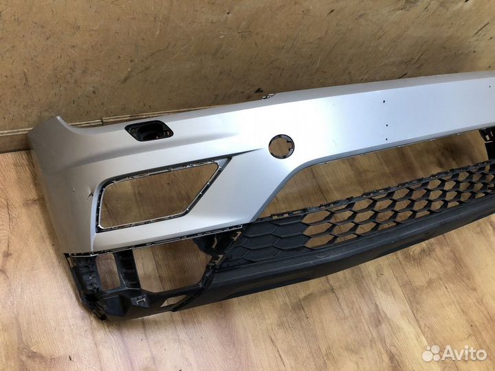 Бампер передний Volkswagen Tiguan 2017+