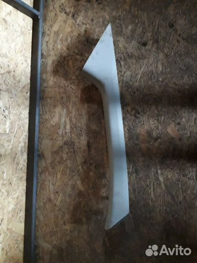 Обшивка стойки Peugeot Partner B9 DV6 9HZ 2010