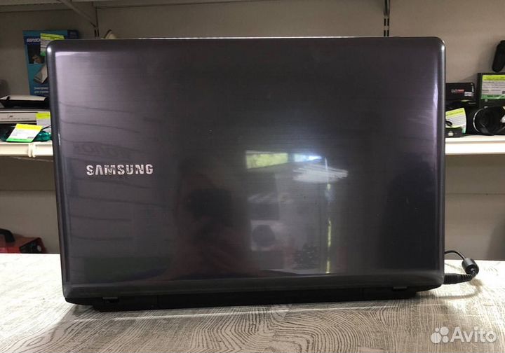 Ноутбук Samsung NP355V5C