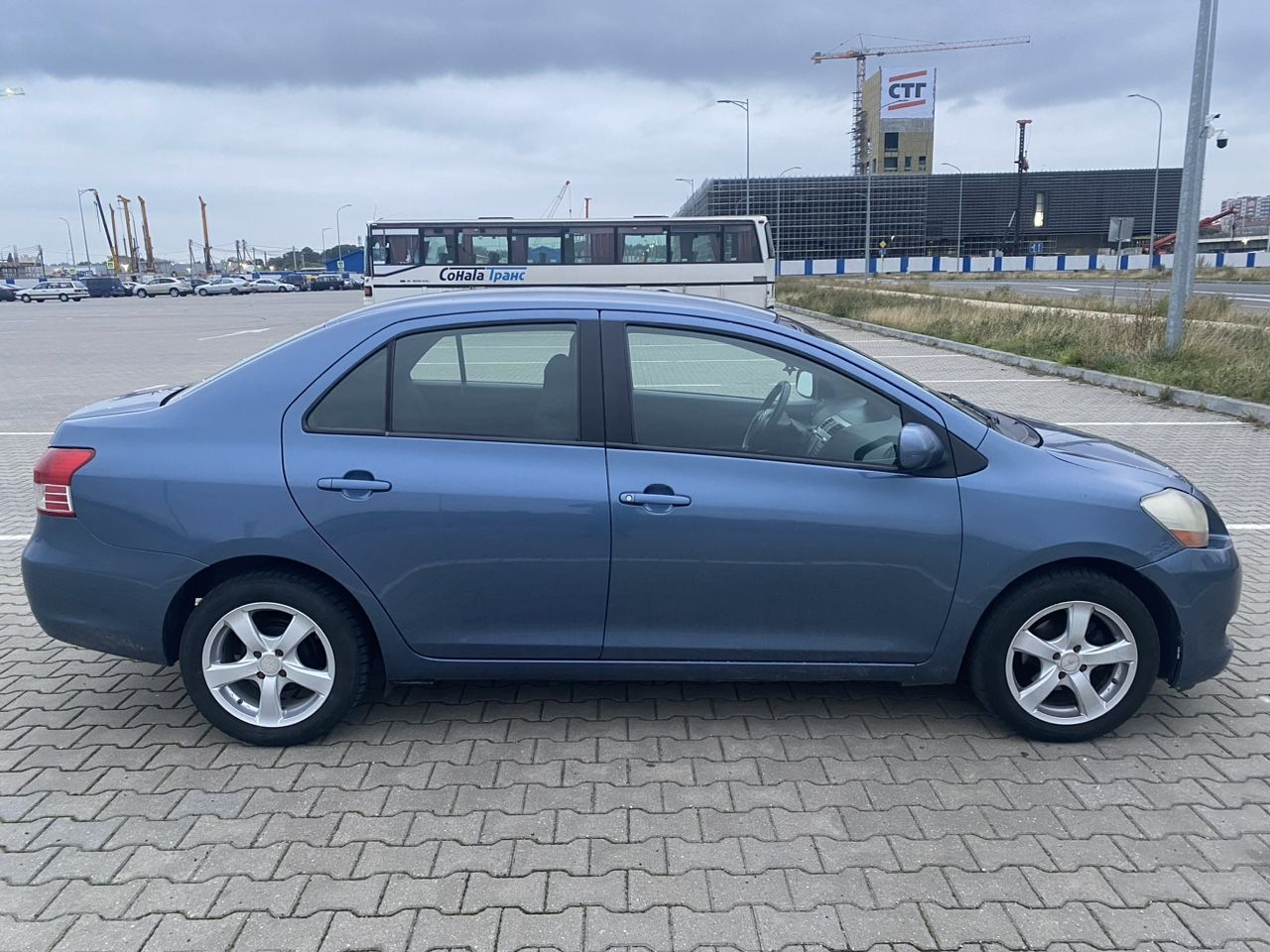 Toyota Yaris: фото из отзыва
