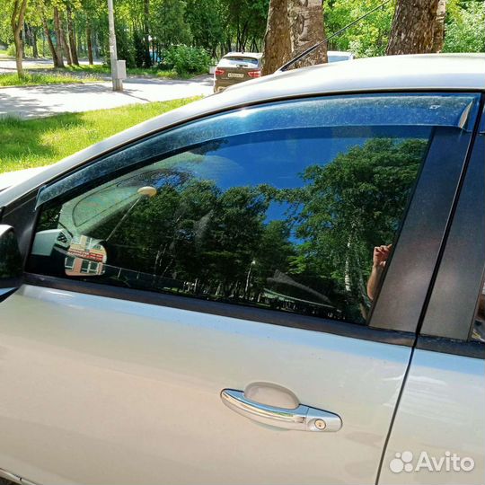 Каркасная шторка Форд Фокус 2