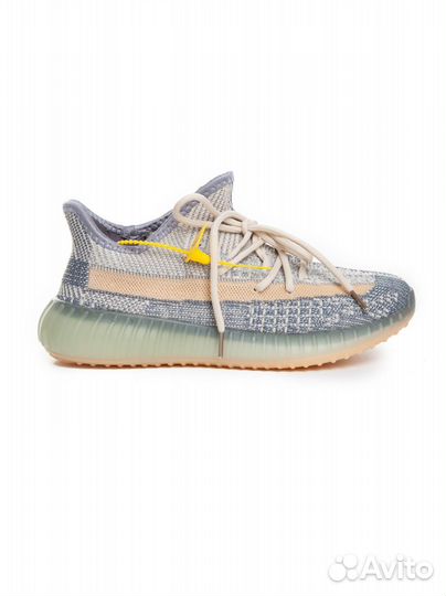 Кроссовки изики женские