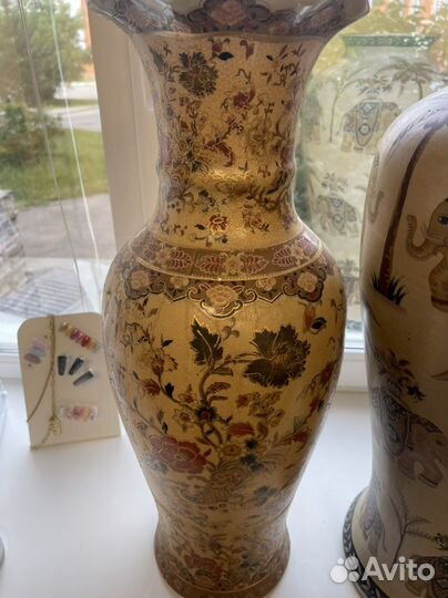 Вазы интерьерные