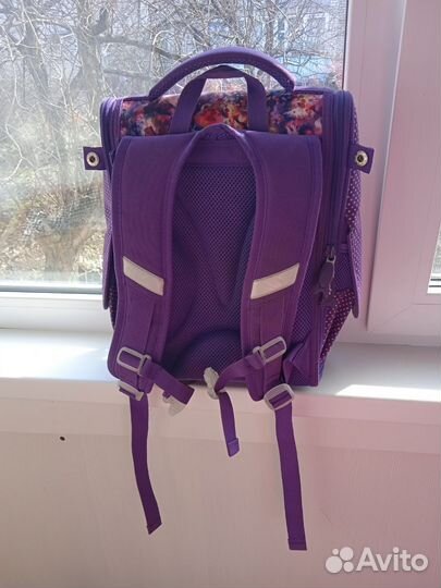 Продам школьный рюкзак