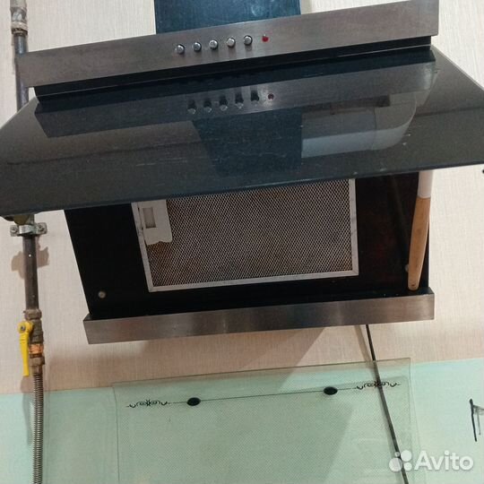 Кухонная вытяжка бу