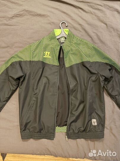 Ветровка warrior football