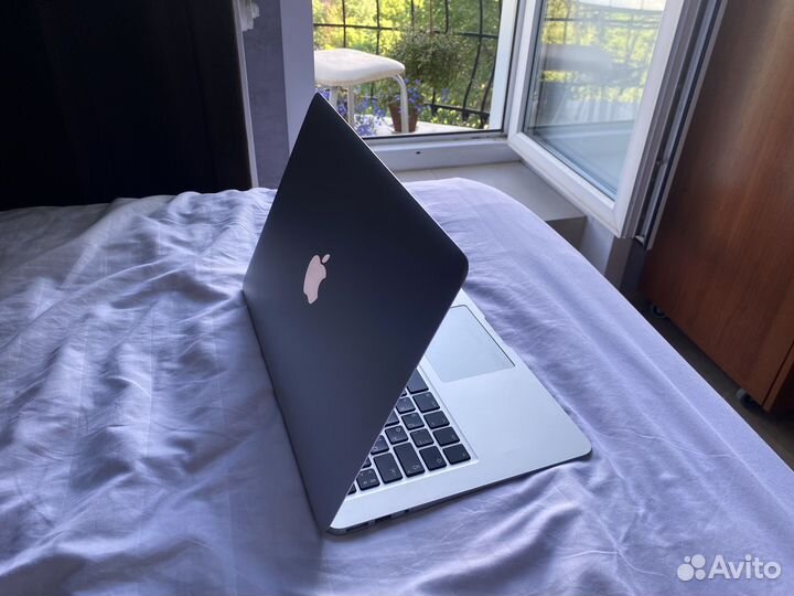 MacBook Air (13-inch Mid 2013)
