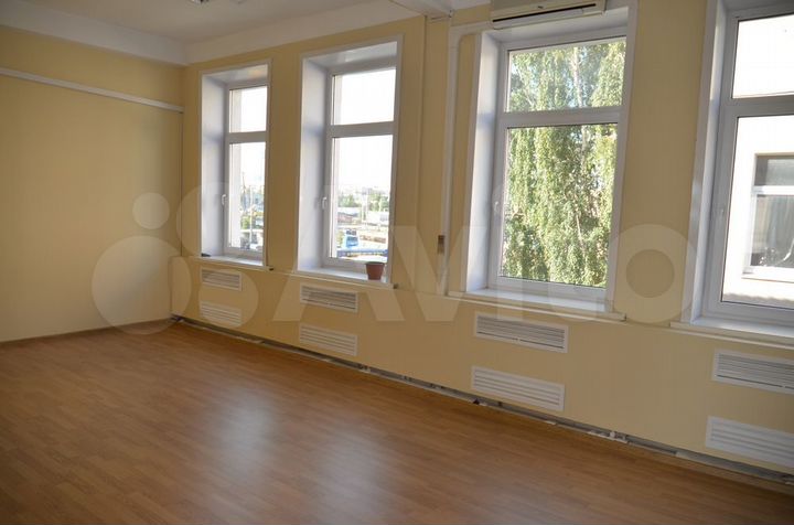 Здание на Лужнецкой наб. 10Б, площадь 869 м²