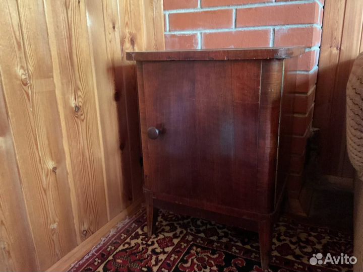 Тумба ретро