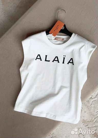 Топ alaia