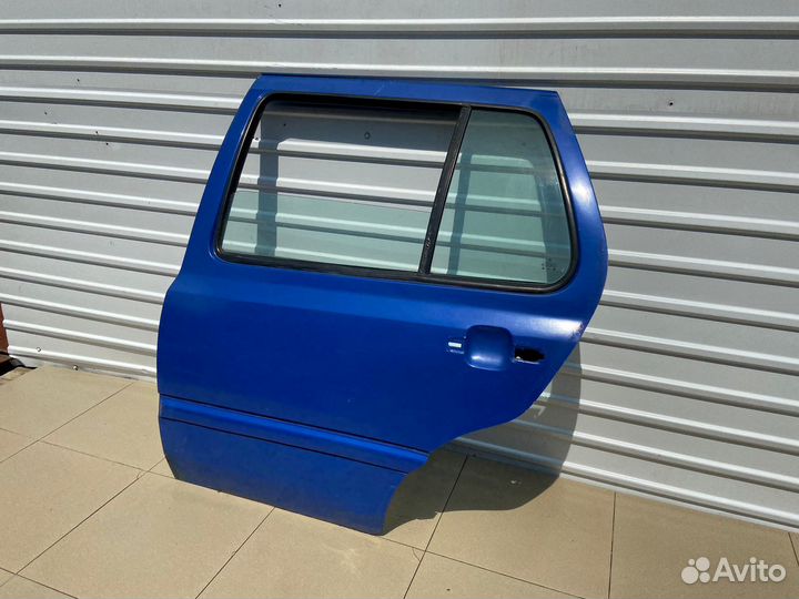 Дверь задняя левая Volkswagen Golf 3
