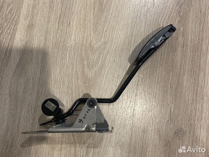 Педаль газа