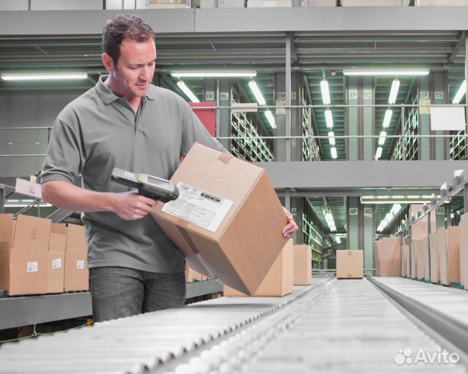 Работник склада