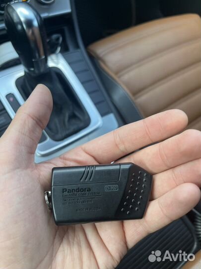 Брелок сигнализации pandora d-707