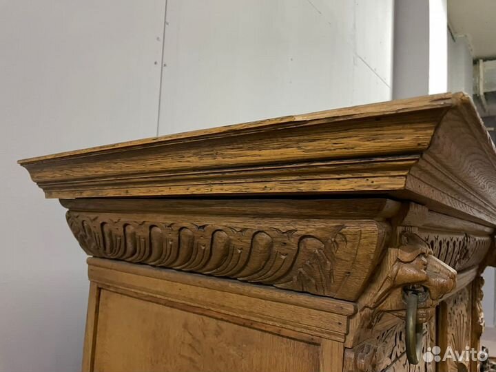 Шкаф. Комод. Мебель из массива. Антиквариат