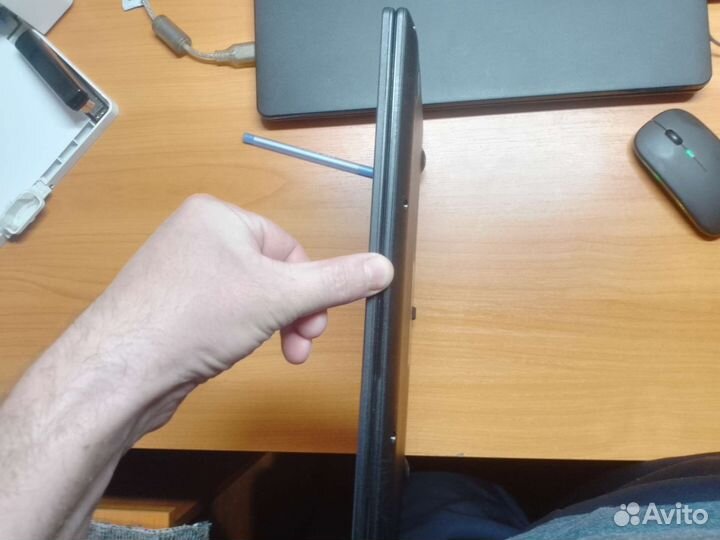 Ноутбук asus