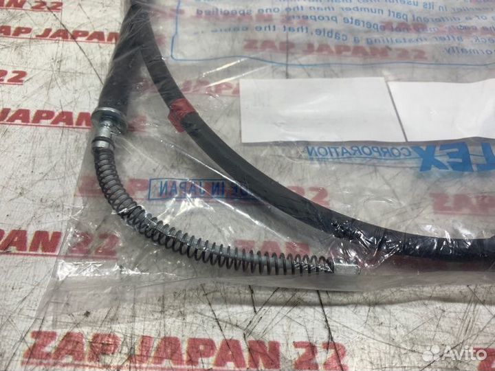 Трос ручника задний правый Mitsubishi Delica PD6W