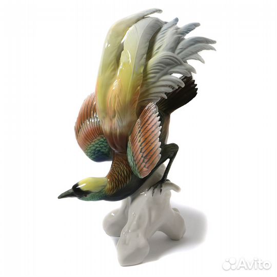 Фарфоровая фигура 