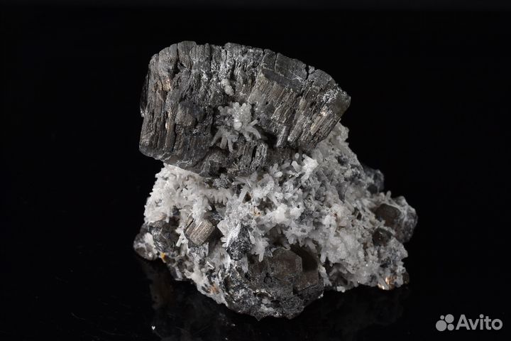 Друза кристаллов. Пирротин, кварц. Лот №475