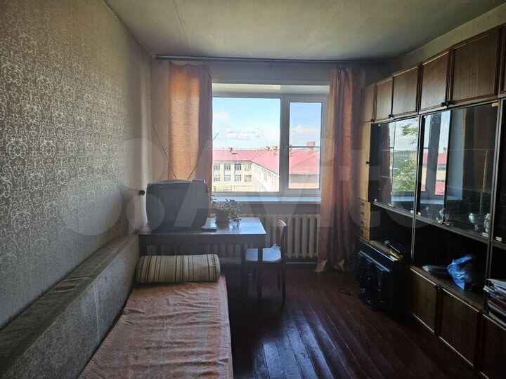 2-к. квартира, 47 м², 5/5 эт.