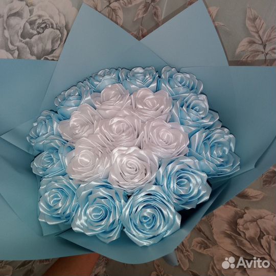 Букет из атласных лент