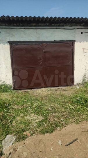 Гараж, > 30 м²