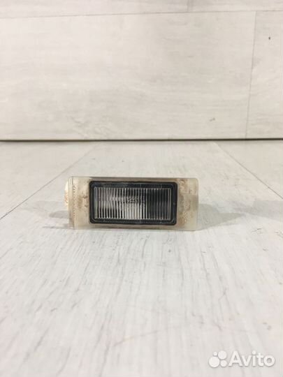 Подсветка номера LADA vesta 1.6 мт седан