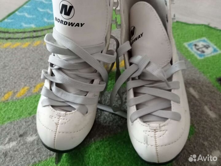 Коньки фигурные