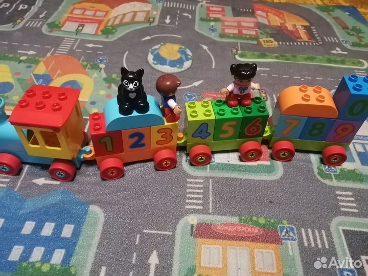 Lego duplo поезд