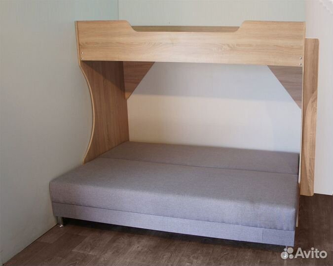 Двухъярусная кровать с диваном